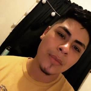 Meet your Posher, Javier